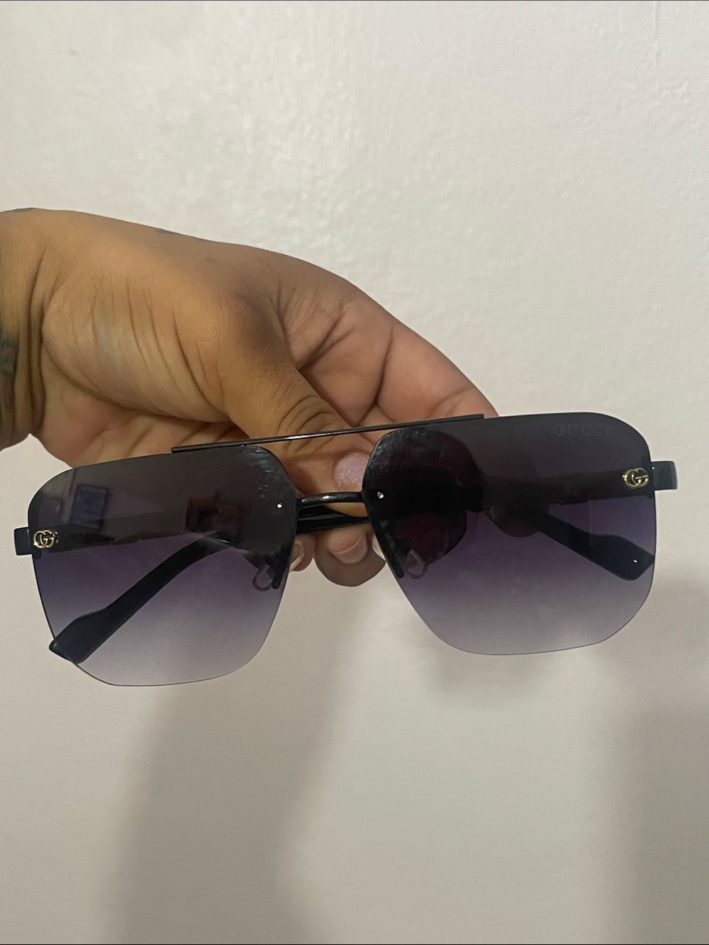 Gucci Purple Gradient Rimless Sunglasses